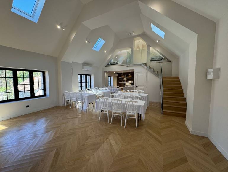 Villa privatisée vendredi 19 au dimanche 21 juin - 30/40ans